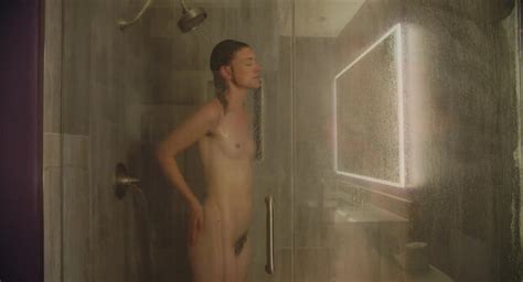 Nude Video Celebs Claire Milligan Nude Serra Naiman Nude Goldilocks And The Two Bears