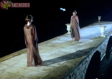 Naked Franca Mai In Fascination