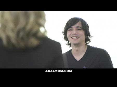 Lilly James Hotntubes Porn