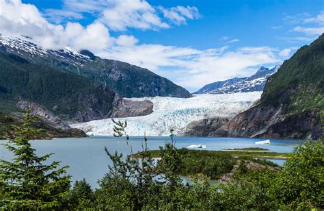 How to Explore Alaska's Cruise Ports on a Budget