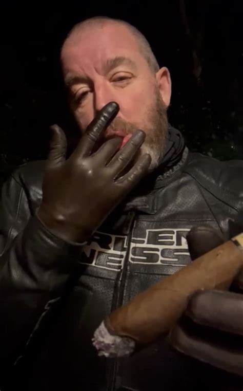 Hot Smokers ASH EATER ThisVid