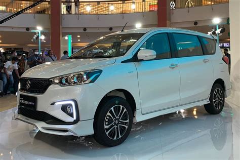 Skema Cicilan Suzuki Ertiga Hybrid Mulai Rp 5 Jutaan