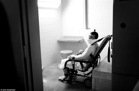 Photographer Jenn Ackermans Haunting Look At Mentally Ill Inmates