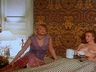 Naked Marie Claude Viollet In Veuves En Chaleur