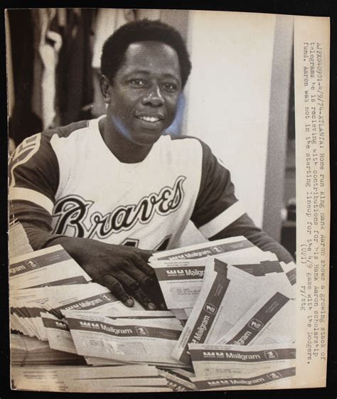 Lot Detail - 1974 Hank Aaron Atlanta Braves 8x10 Black and White Photo