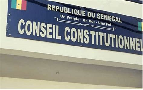 Conseil Constitutionnel Les Trois Nouveaux Sages Ont Prêté Serment