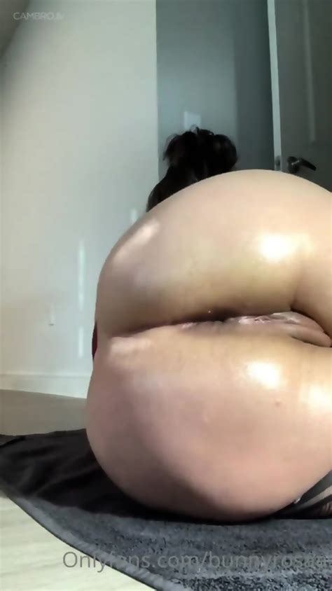 Bunny Rosa Dildo Fucking Latina Bunny