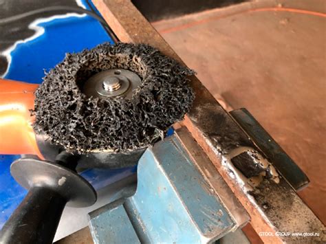 Круги для зачистки ржавчины и краски типа "Коралл"