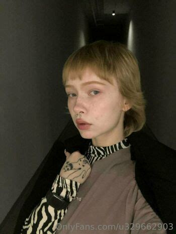 Siesta Abithotter Tiny Tyan Tinytvhawaii Nude OnlyFans Page The Fappening Plus