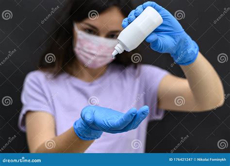 Streaming Bellesa Brunette Drips Girl Licking Vagina Pussy Kissing Nude Petite Goth Porn