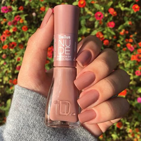 Dailus Baseada Em Afetos Reais Unhas Nude Unhas Esmalte De Unhas