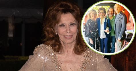 Sophia Loren Spotted With Her Adult Sons At 88, Looking Ageless As Ever ...