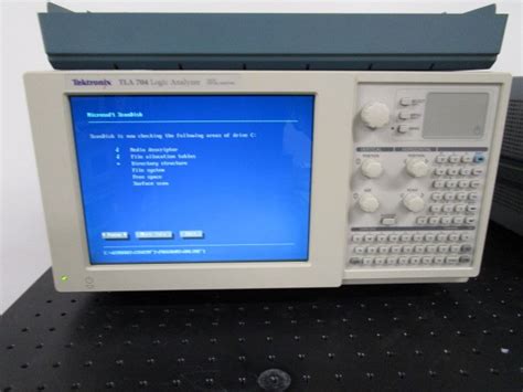 Fabexchange Auctions Tektronix Tla Logic Analyzer