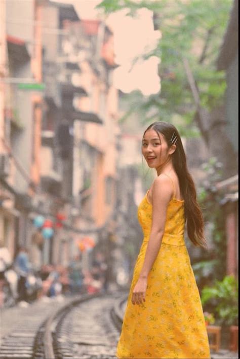 Không ngờ hot girl Bắc Ninh đóng Quỳnh búp bê nhí gợi cảm thế này