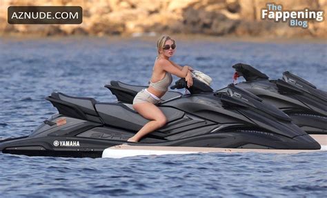 Sydney Sweeney Sizzles In Sexy Bikini On Luxury Cruise In Ibiza Aznude