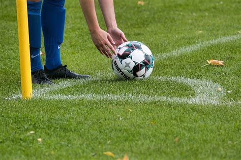 Match Amateur Qui Tourne Au Cauchemar Un Jeune Footballeur De Ans Meurt Cause De L