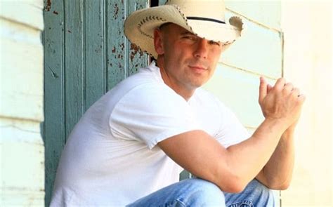 Is Kenny Chesney Gay What We Know About The Country Stars Personal Life