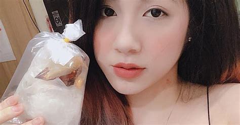 Hot girl bánh tráng cập nhật giao diện đầy trầm trồ sau năm nổi tiếng