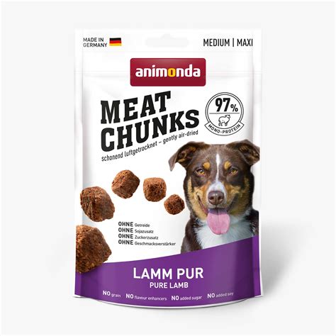 High-quality pet food for cats and dogs