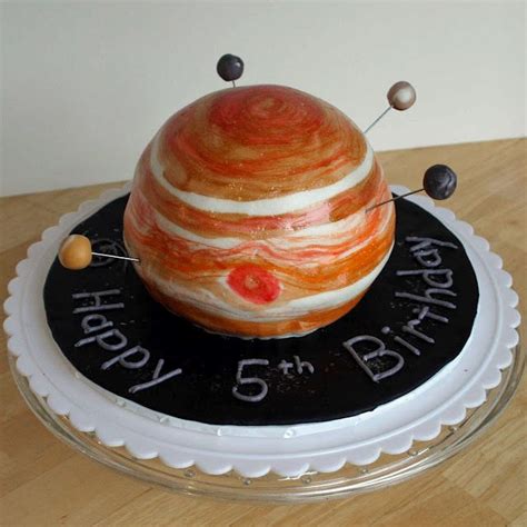 Planet Jupiter Cake