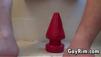 Amateur Butt Plug Riding XVIDEOS