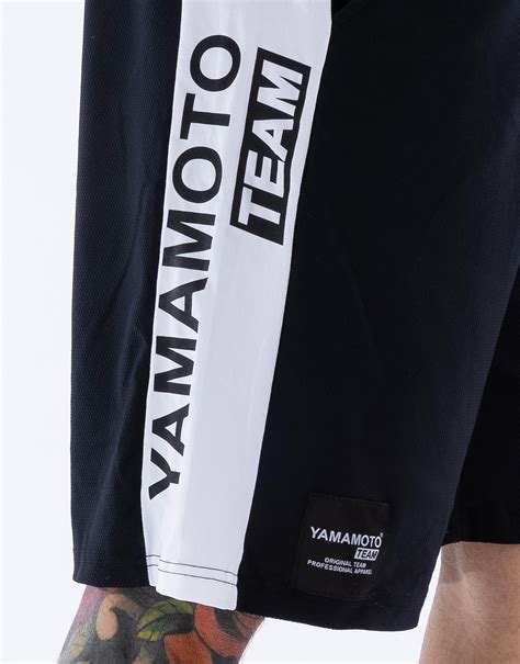 Man Shorts Yamamoto Team Di YAMAMOTO OUTFIT Colore Nero