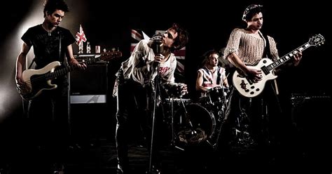 S Rie Sobre Os Sex Pistols Ser Lan Ada No Brasil Pela Star