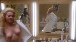 IL COMUNE SENSO DEL PUDORE NUDE SCENES AZNude