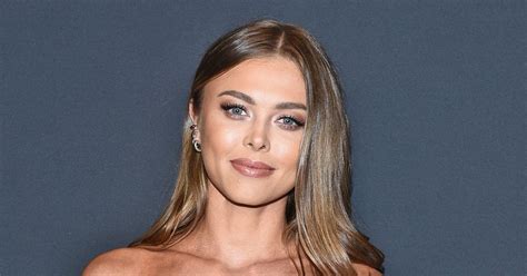 Joanna Opozda W Sk Pym Bikini Zdania Fan W S Podzielone Kobieta