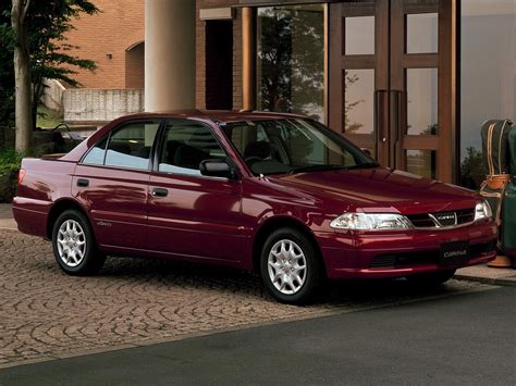 Сравнение Toyota Carina и Toyota Starlet Cross по характеристикам ...