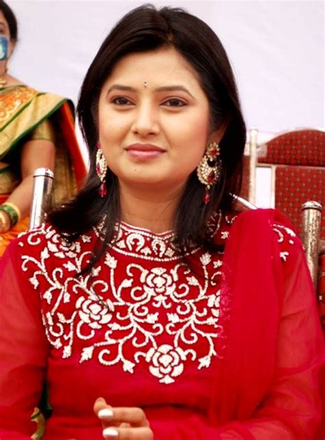Prajakta Mali Marathi Actress Bio Hd Photos Hot Cute Meghana