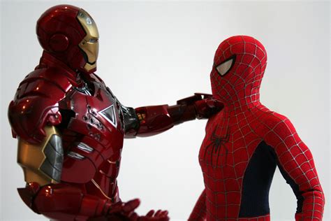 Tales To Astonish Review Hot Toys Spider Man