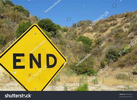 Dead End Road Sign Stock Photo 33032203 Shutterstock