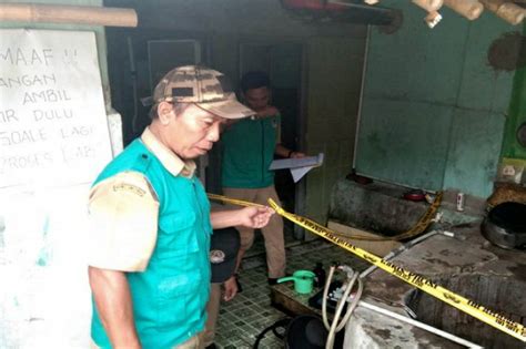 DLH Periksa Sampel Air Sumur Yang Panas Mendidih Di Tegal Kebencanaan