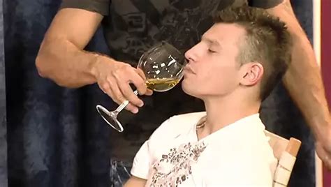 Betrogener Hetero Typ Nimmt Schwulen Sex Zum Ersten Mal Xhamster