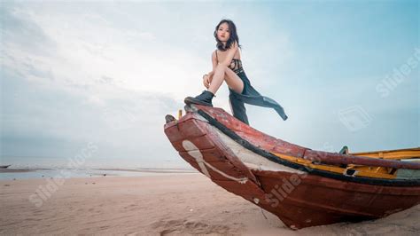 Vacation Travel Summer Swimwear Natural Light Bikini Beautiful Powerpoint Background For Free