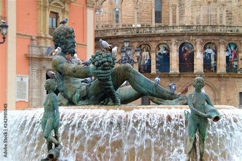 Fountain Valencia Neptune Naked Women Spain Statue Water Architecture Sculpture