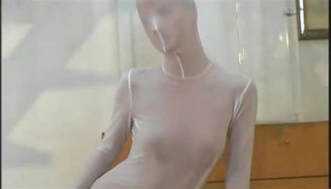 Flexi Girl Cynthia In A Glasbox TNAFlix Porn Videos