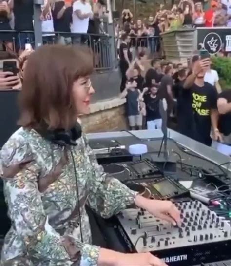 Nina Kraviz Kraviz At Clorophillia Club Italy 💃🇮🇹 Id Nina Kraviz