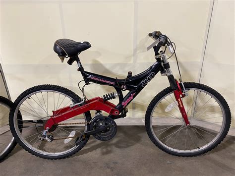 Jeep Comanche Sport Black 21 Speed Full Suspension Mountain Bike