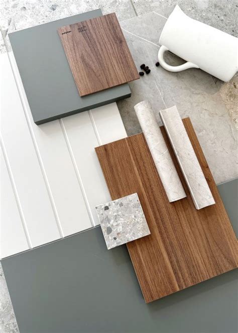Flat Lays Polytec