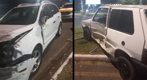 Carro De Brusque Se Envolve Em Acidente Na Sc Em S O Jo O Batista