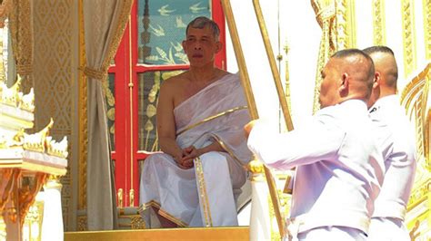 Escenas De Alto Voltaje Sexo En Camarines Y Una Ducha Hot Secretos De Baywatch La Serie