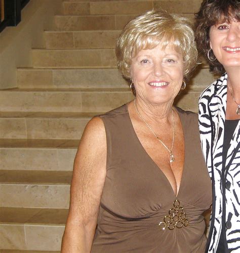 Mature Granny Face And Cleavage Pics XHamster