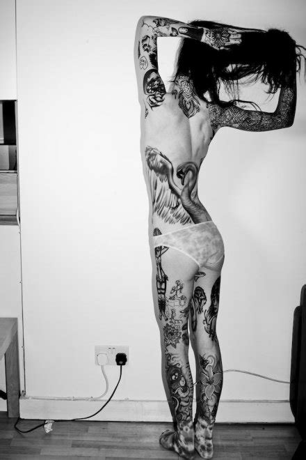 Grace Neutral Porn Pic