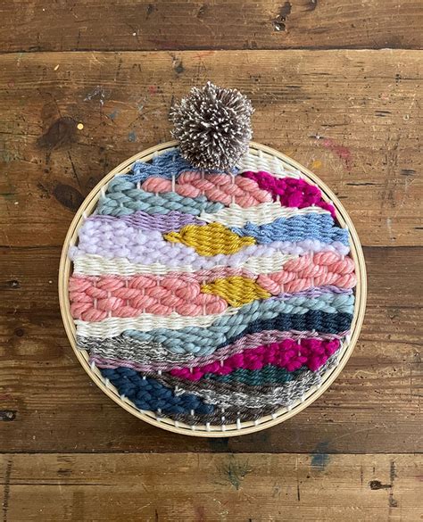 Doodle Weaving In A Round Embroidery Hoop ARTBAR