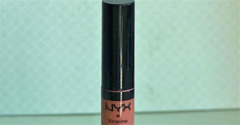 Nyx Xtreme Lip Cream In Buttery Nude Review And Swatches The Happy Sloths Beauty