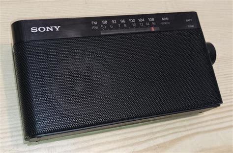 Přenosné rádio SONY ICF-306 -ve výborném stavu !!! | Aukro