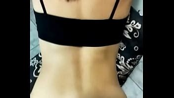 Posición favorita para el anal me encanta cómo mi culo flaco cabalga esa polla gorda La chica