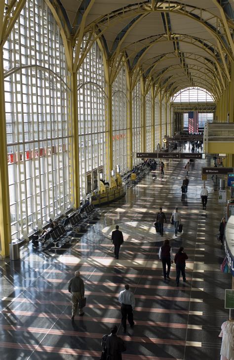 Virginia Celebrates Architecture | Ronald Reagan National Airport Expansion